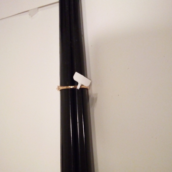 ---- - Picture 5 of 13